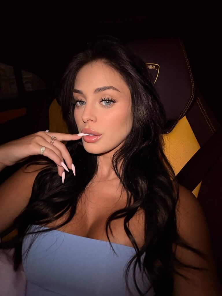 Camilla Araujo Bio, Net Worth, Age & Rise to Fame 2025